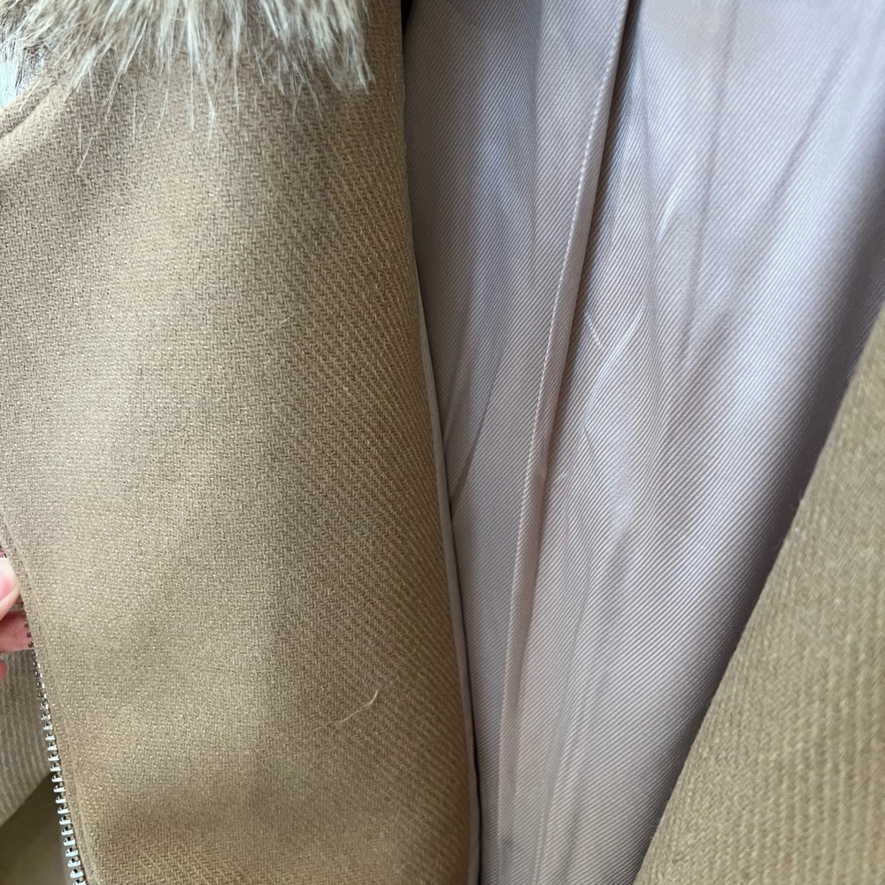 H&M oversize jacket with fur - Picture 3 of 10